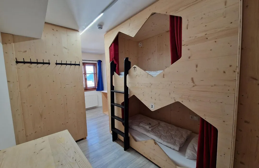 Stanton Hostel-1